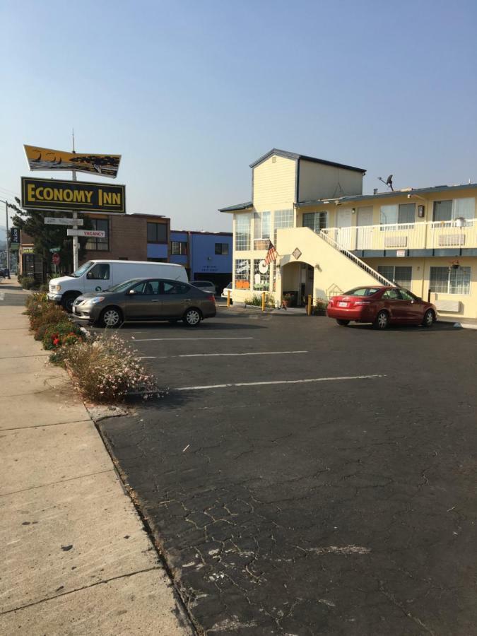 Economy Inn Seaside Bagian luar foto